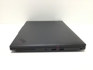 pc portatil lenovo thik