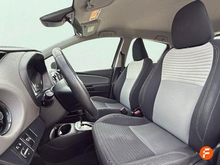 Toyota Yaris 1.5 120H Business Plus