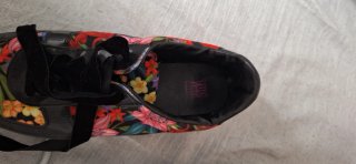 Zapatos con estampado floral