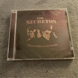 Lote 3 CDs: Fito, Los Secretos, John Mayall