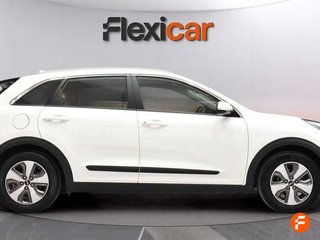 Kia Niro 1.6 GDi Híbrido Enchufable 104kW Concept