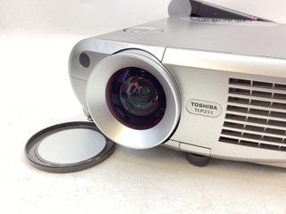 otros video proyector toshiba tlp251
