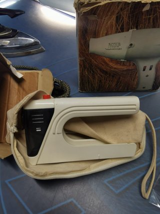 Lote 17 prodotti vintage, oggetti da collezione