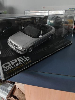 Opel Astra Cabrio 1/43