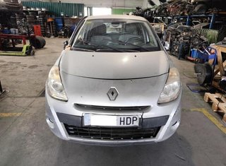 Centralita renault 237100875r clio 1.5 mt 230281