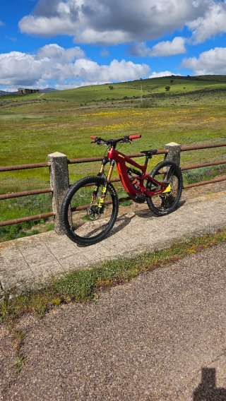 BH Atom 9.9 Enduro Horquilla Fox Kashima