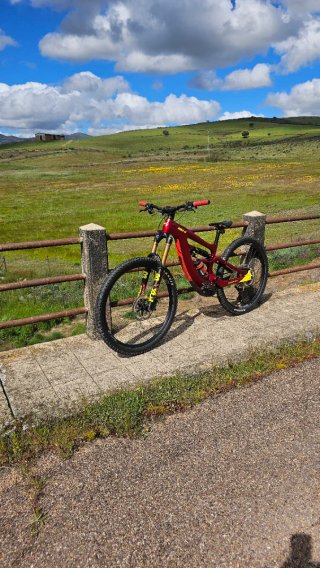 BH Atom 9.9 Enduro Horquilla Fox Kashima