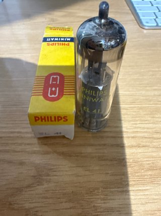 Válvula Philips Miniwatt EL41 Nueva