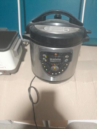 Olla GM Programable Turbo Supreme ni 1 mes se uso