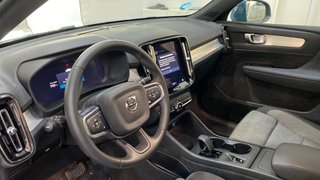 VOLVO XC40 2.0 B3 CORE AUTO 5P