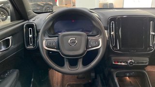 VOLVO XC40 2.0 B3 CORE AUTO 5P