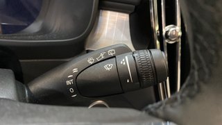 VOLVO XC40 2.0 B3 CORE AUTO 5P