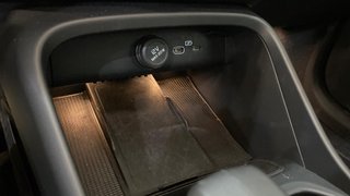 VOLVO XC40 2.0 B3 CORE AUTO 5P
