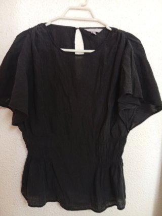 Blusa H&M Negra Volantes Talla M