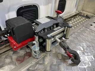 Nissan Interstar 2025