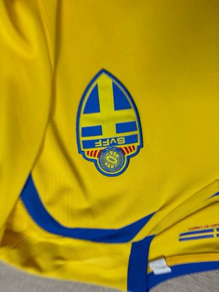 Camiseta Suecia Umbro Talla L