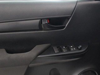 Toyota Hilux 2.4 D-4D Cabina Doble GX