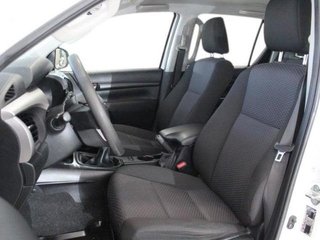 Toyota Hilux 2.4 D-4D Cabina Doble GX