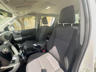 Toyota Hilux 2.4 D-4D Cabina Doble GX