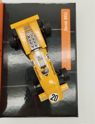 Scalextric Vintage McLaren 6205