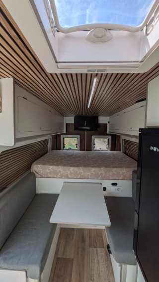 Camper