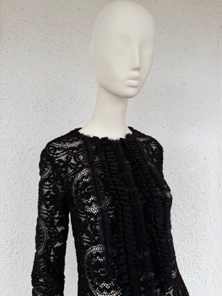 Vestido de encaje negro
