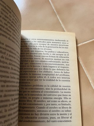 Cartas a Las Escuelas II (Spanish Edition) Krishna