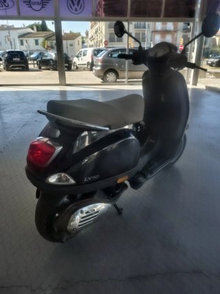Piaggio Vespa