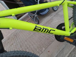 Bicicleta Infantil BMC Verde Neón decathlon