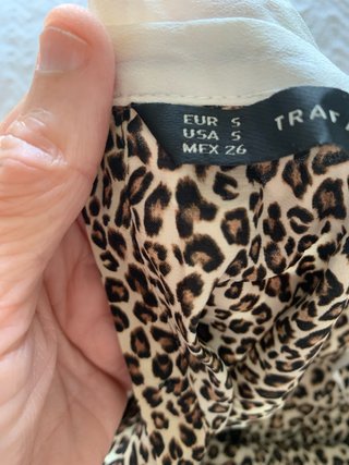 Blusa Zara Estampado Animal Talla S