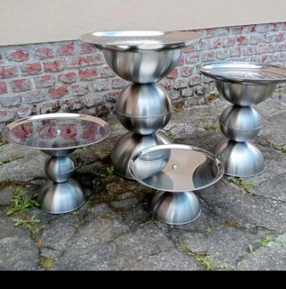 Tavolino Nembula Design in metallo inox