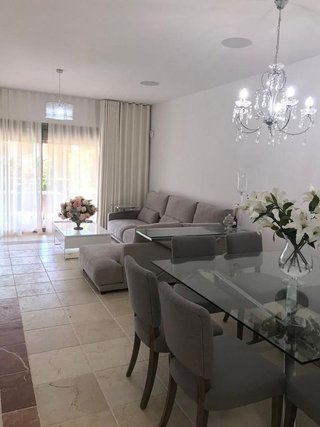 Piso en alquiler en Benahavís