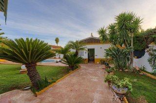 Chalet en venta en Espartinas