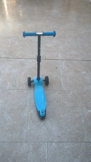 Patinete SAWYER Niños Ruedas LED Ajustable