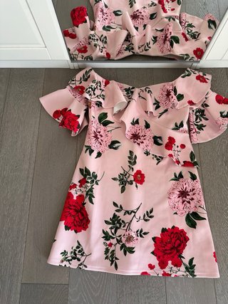 ASOS Abito floreale rosa