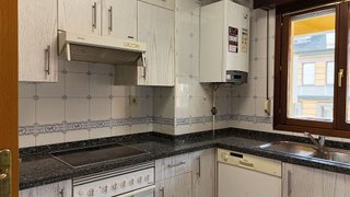 Piso en alquiler en Milán - Pumarín - Teatinos en Oviedo