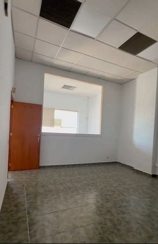 Local comercial en venta en Nueva Andalucía en Almería
