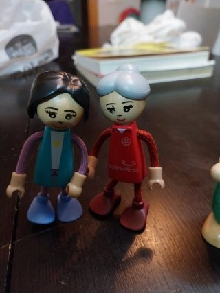 Muñecos articulados familia