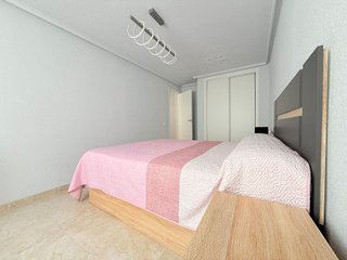 Piso en venta en  El Acequión - Los Naúfragos en Torrevieja