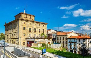 Local comercial en alquiler en Palmera - Dumboa - Arbes en Irun