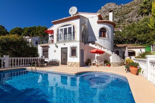 Chalet en venta en Benigembla