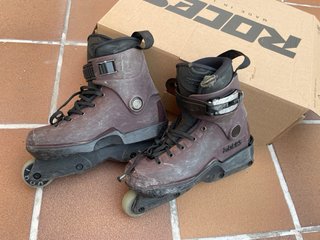 Patines agresivos m12 marca Roces talla 39