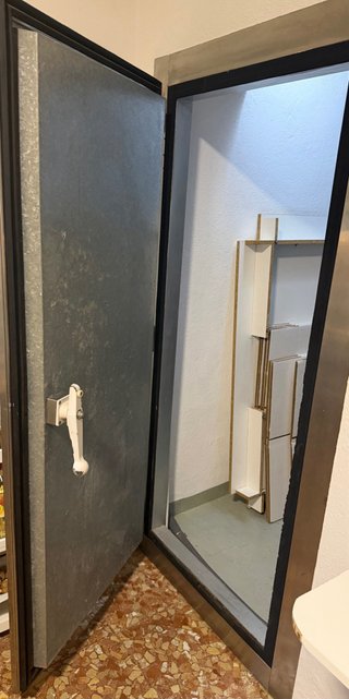 Puerta Cámara Frigorífica Acero Inoxidable