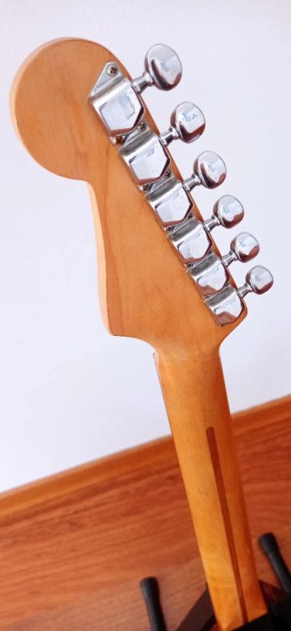Guitarra eléctrica Squier Stratocaster Japón 1993