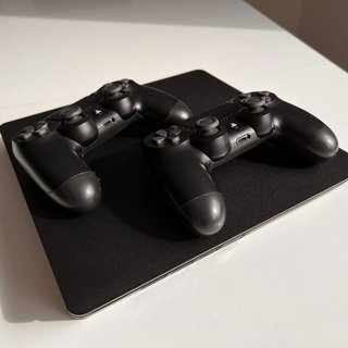 PS4 (PlayStation 4) Negra