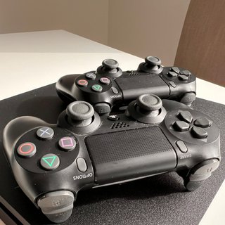 PS4 (PlayStation 4) Negra