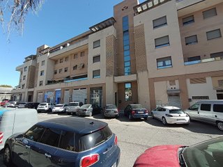 Local comercial en venta en Barrio Bajo en San Juan de Aznalfarache