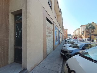 Local comercial en venta en Barrio Bajo en San Juan de Aznalfarache
