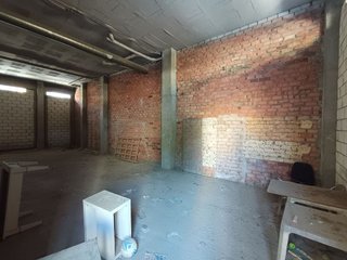 Local comercial en venta en Barrio Bajo en San Juan de Aznalfarache