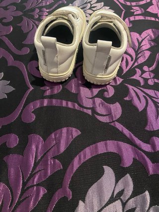 Zapatos Feroz Niña/Niño Blancos Velcro